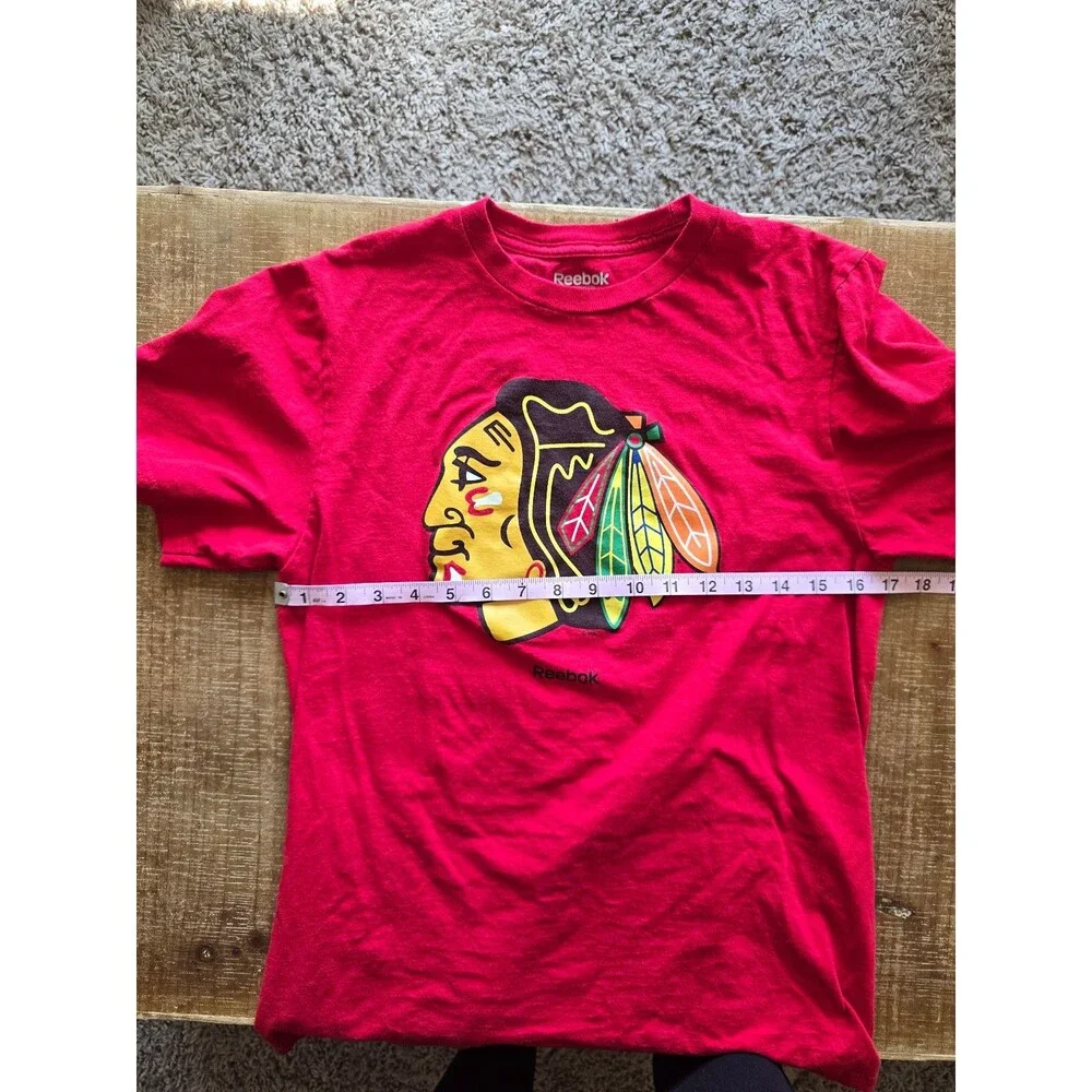 Chicago‎ Blackhawks NHL t shirt short sleeve size medium